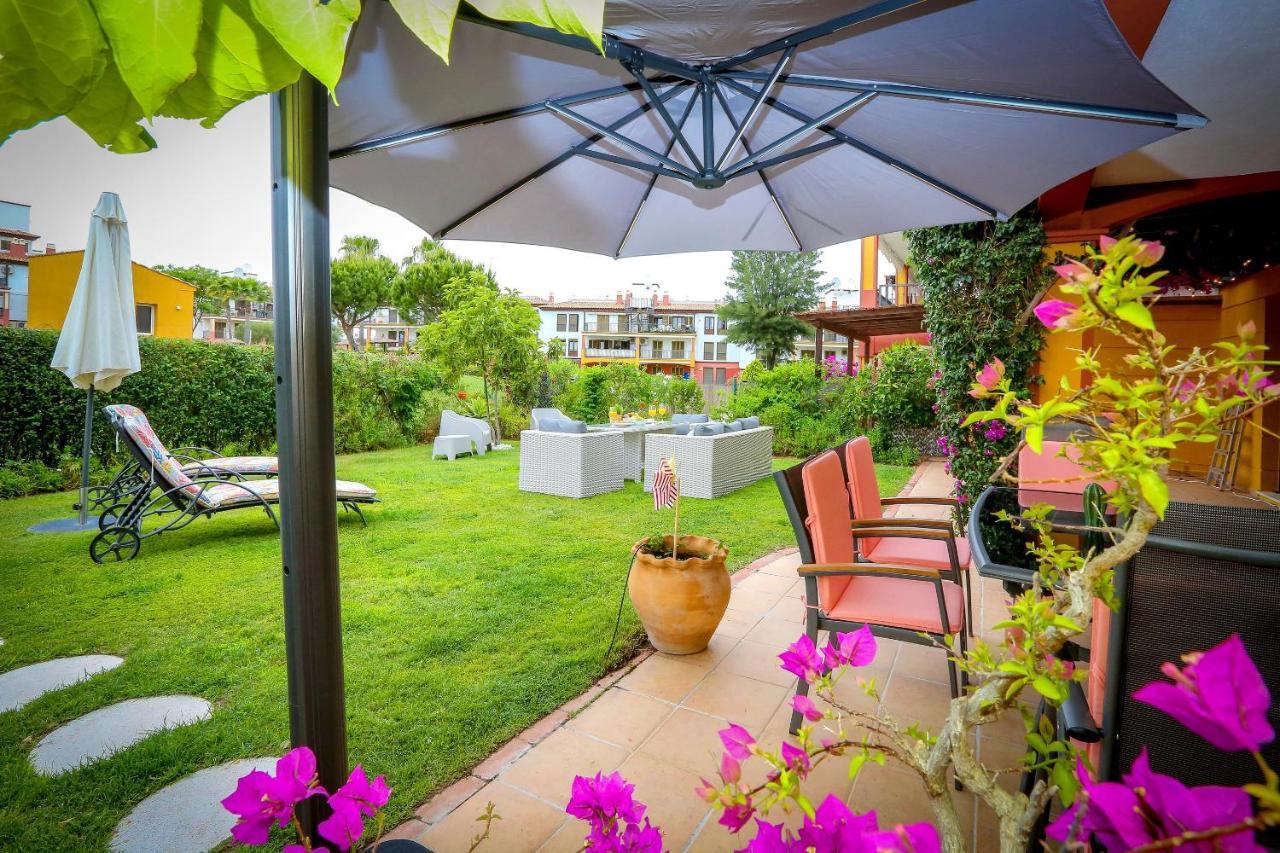 Pura Villa- Buganvillas Ayamonte Eksteriør billede