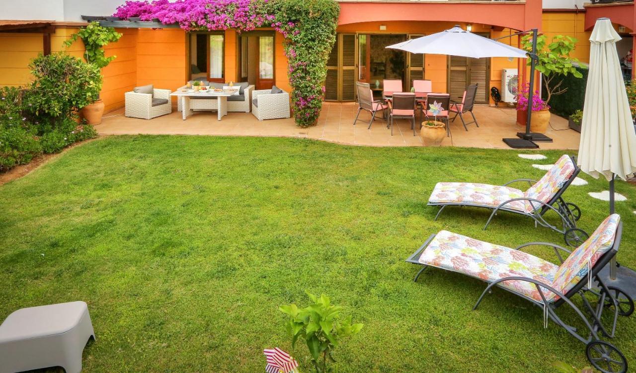 Pura Villa- Buganvillas Ayamonte Eksteriør billede